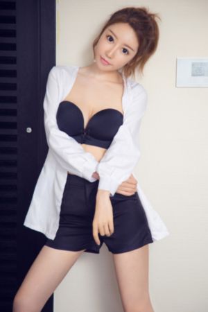 久热这里只有精品视频99_720电影完整版在线观看
