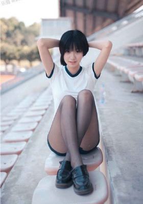 欧美毛茸茸整片在线观看_1080免费在线播放