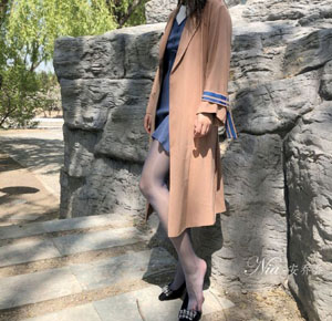 欧美露底走光_4K视频大全