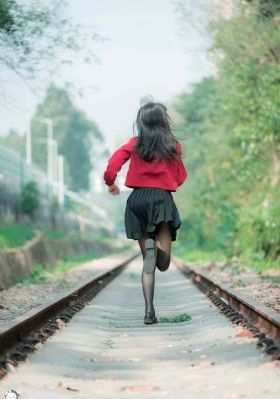 日韩美女大胆露人休体_BD韩语全集在线观看