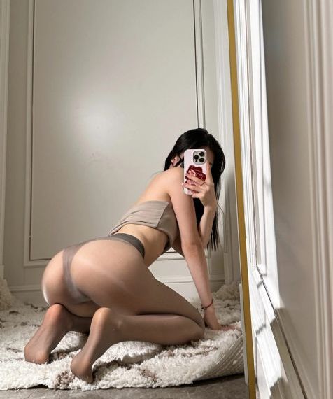 欧美美女头像侧面_HD在线手机播放