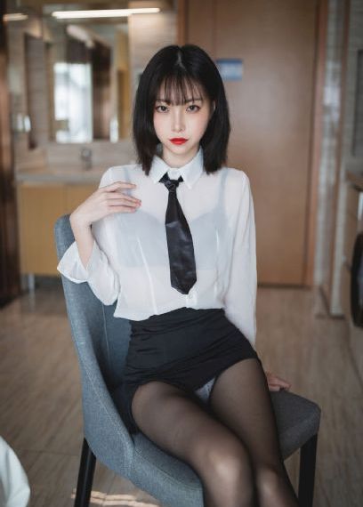 午夜成人涩涩网站_720HD高清在线观看