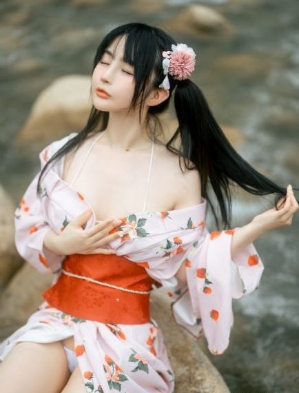 欧美久久99热在线视频_在线观看免费版