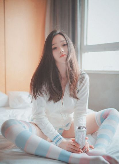 欧美明星lv包包街拍_1080P在线观看视频