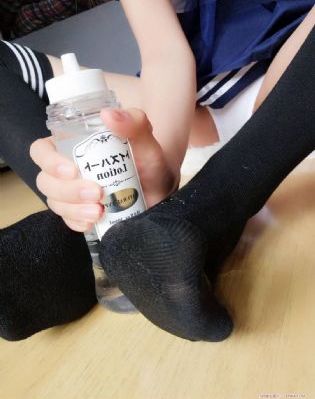 欧美唇妆特点_高清高清在线