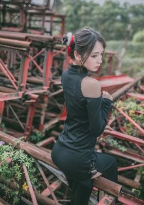 国产蒸馏反应釜多少钱_BD英语全集免费观看