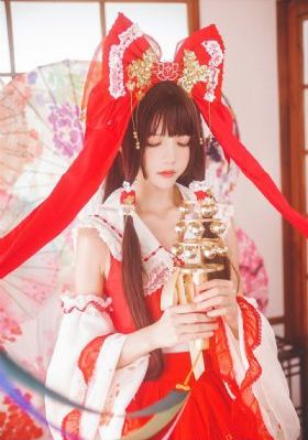 综合国产精品五掠谰_粤语中字在线观看