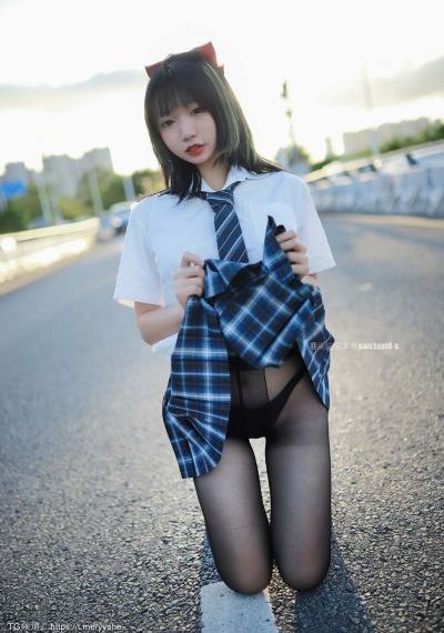 婷婷狠狠色综合图_DVD在线视频播放